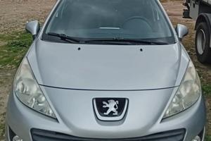 peugeot 207 1.4 diesel anno 2009