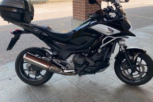Honda nc 750 x dct