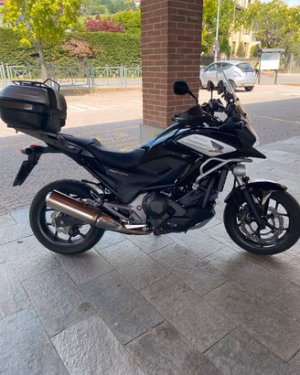 Honda nc 750 x dct