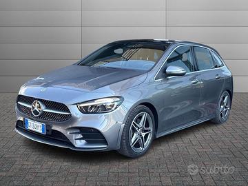 MERCEDES-BENZ B 180 AMG Line Premium auto