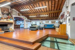 Appartamento di 303 m² con più di 5 locali a San G
