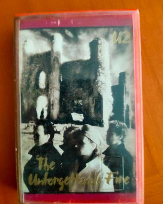 audio cassetta The unforgettable Fire del  1984