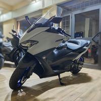 Yamaha Tmax 560 icon grey 2021