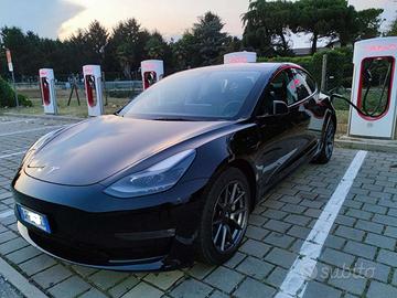 TESLA Model 3 AWD Long Range Dual Motor