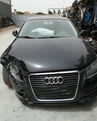 Ricambi usati per AUDI A3 S-LINE 2.0 TDI 2011