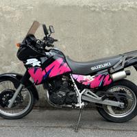 Suzuki DR 650 RSE