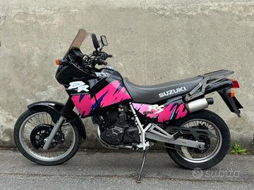 Suzuki DR 650 RSE