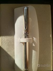 Penna stilografica RAPHAEL vintage in Argento 925.