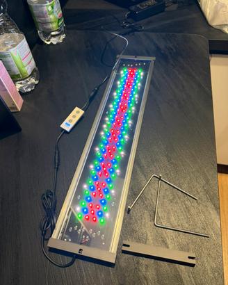 Luce twinstar light 600 s per acquario