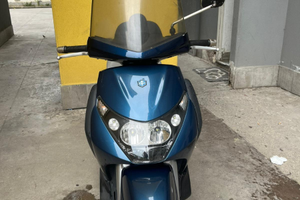 Beverly 125 anno 2007