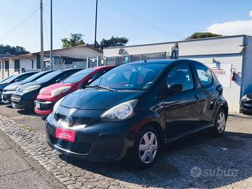 Toyota Aygo 1.0 12V VVT-i 5 porte Lounge
