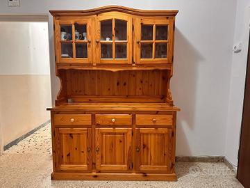 Soggiorno/Living con tavolo da pranzo