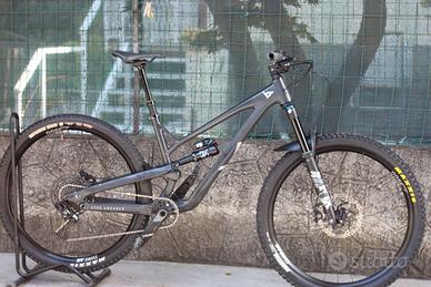 YT Jeffsy 29 CORE 2 - 2023 - Taglia L