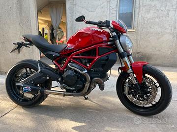 Ducati Monster 797