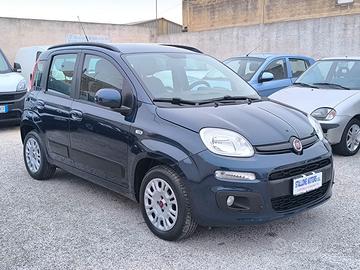 Fiat Panda 1.2 Lounge 70 CV 2015