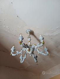 Lampadario in ceramica stile Capodimonte