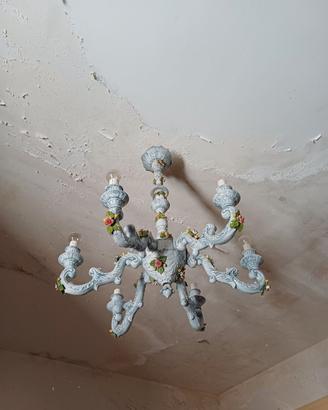 Lampadario in ceramica stile Capodimonte