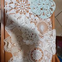 12 centrini all'uncinetto vintage