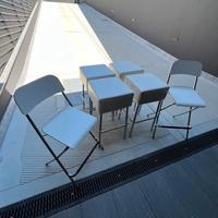 4 sgabelli e 2 sedie IKEA