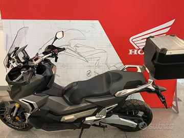 Honda X.adv