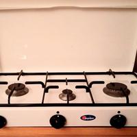 Fornello Parker a tre 3 fuochi con termovalvole