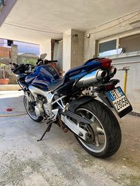 Yamaha Fazer 600
