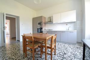 4 LOCALI A SANT'AGATA DE' GOTI