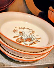 Servizio piatti Pulcinella in porcellana vintage