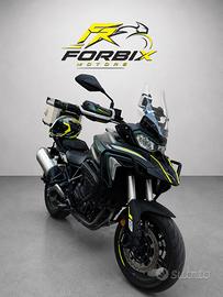 Benelli trk 702 stradale