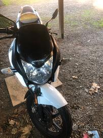 Honda CBF-125 2009