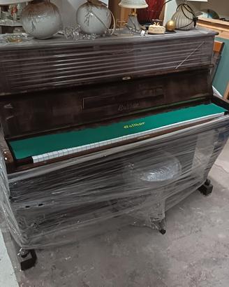 pianoforte in buone condizioni 