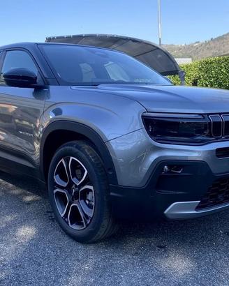 Jeep Avenger 1.2 turbo mhev Summit 110cv