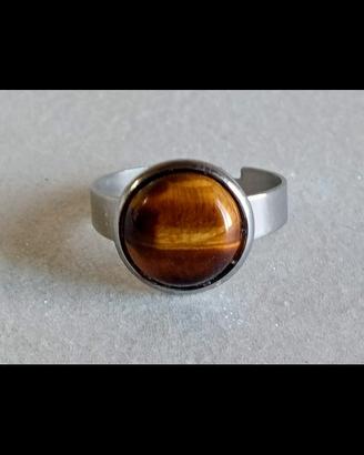 anello d'acciaio con occhio di tigre 