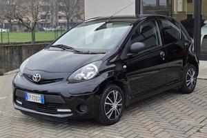 Toyota Aygo 1.0 12V VVT-i 5 porte Active Connect