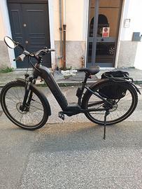 ebike cube nuride bici elettrica 