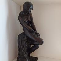 Antica scultura statua bronzo nudo 