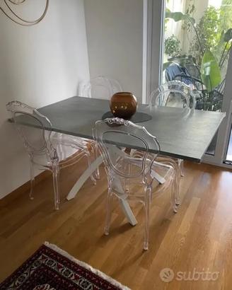 Tavolo da pranzo