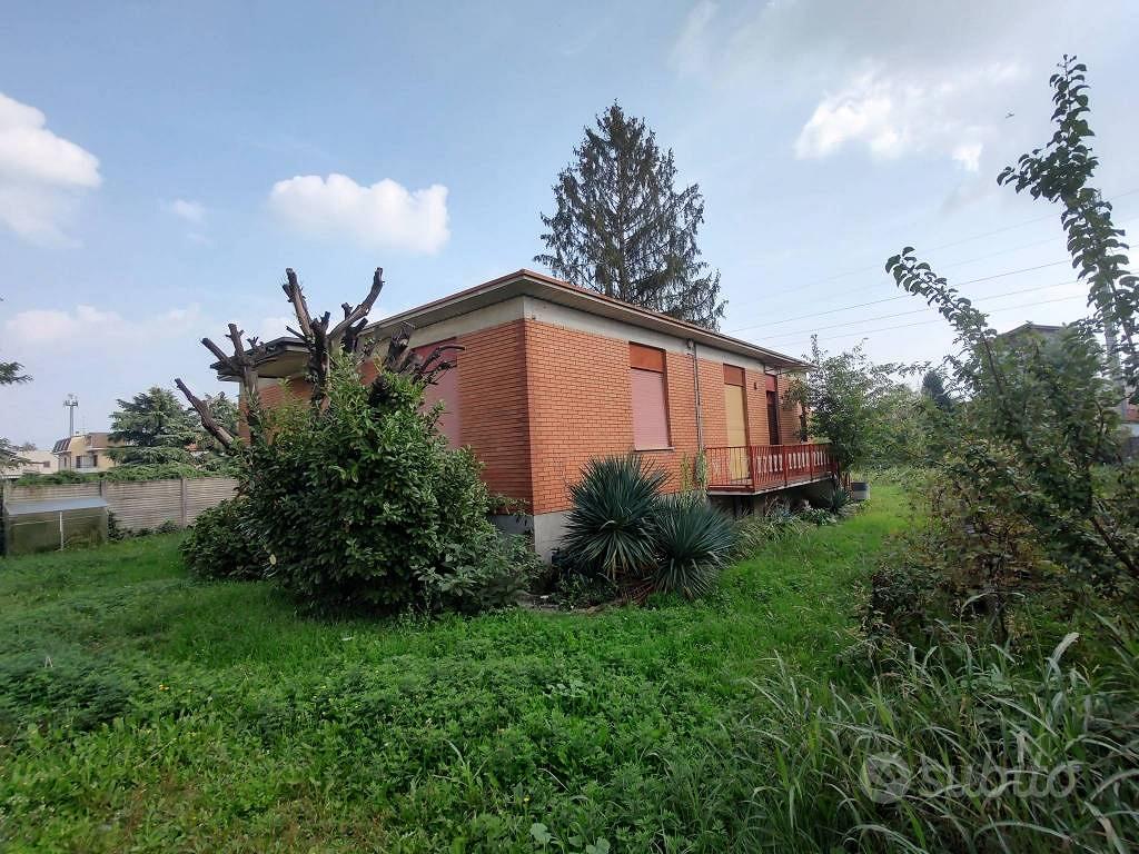 Villa di 300 m² con 4 locali e box auto doppio a L - Vista 6