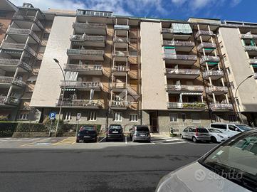 4 LOCALI A CHIVASSO