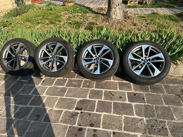 Quattro cerchi in lega R19 Peugeot