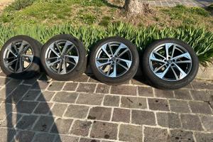 Quattro cerchi in lega R19 Peugeot