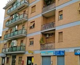 Privato vende quadrilocale 85mila