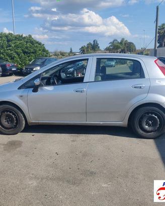FIAT GRANDE PUNTO 199 1.3 D MULTIJET ricambi