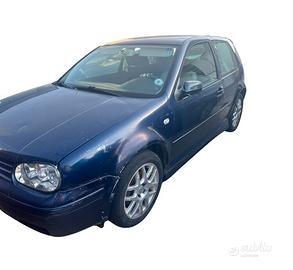 Ricambi usati per VW Golf 4 1.6 Benzina del 2000