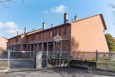 VILLA A SCHIERA A CIRIÈ