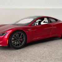 Tesla Roadster 1:18 Diecast