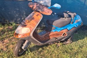 Piaggio hexagon 125
