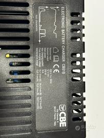 Carica batteria camper CBE CB 516