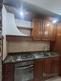 cucina in legno castagno 