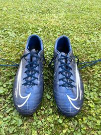 Scarpe Nike terreni misti